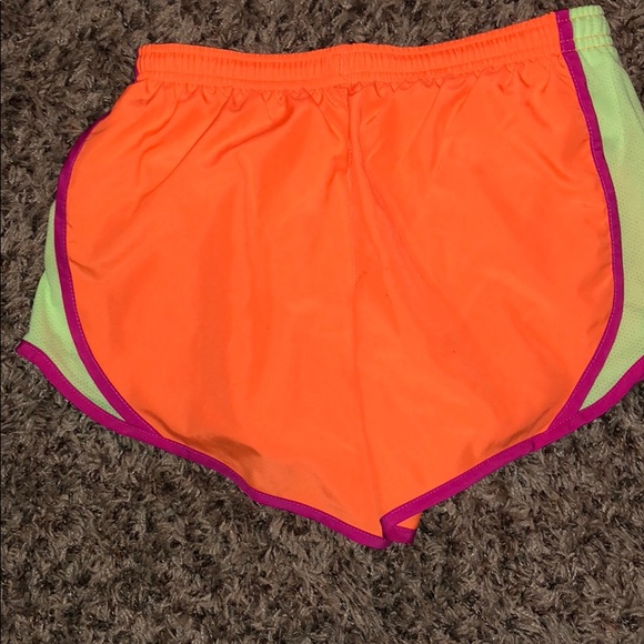 Like New Youth Girls Size Medium Nike Shorts. - Picture 2 of 2